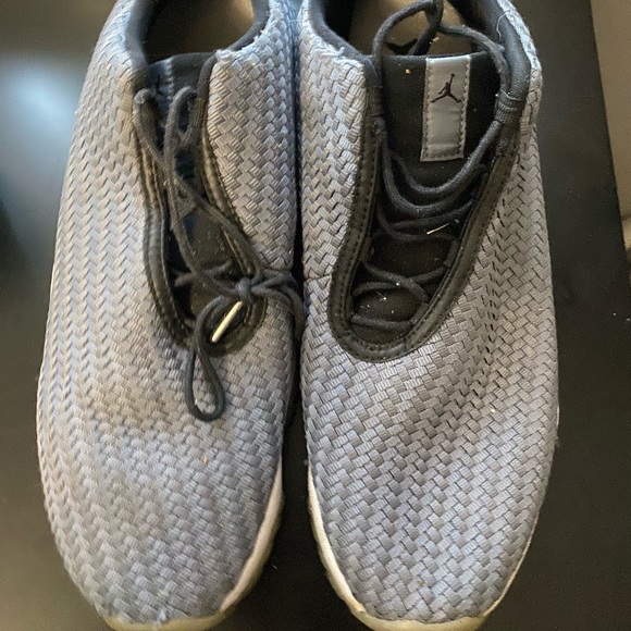 Men’s Jordan Size 13 - Picture 2 of 3